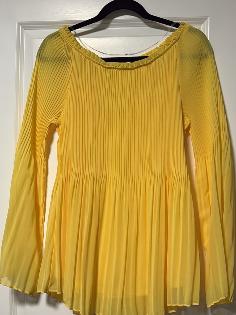 Peter Nygard Yellow Pleated Long-Sleeve Tunic